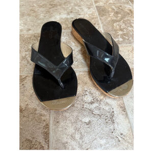 JIMMY CHOO | Black & Gold Patent Leather Thong Sandals Size 8